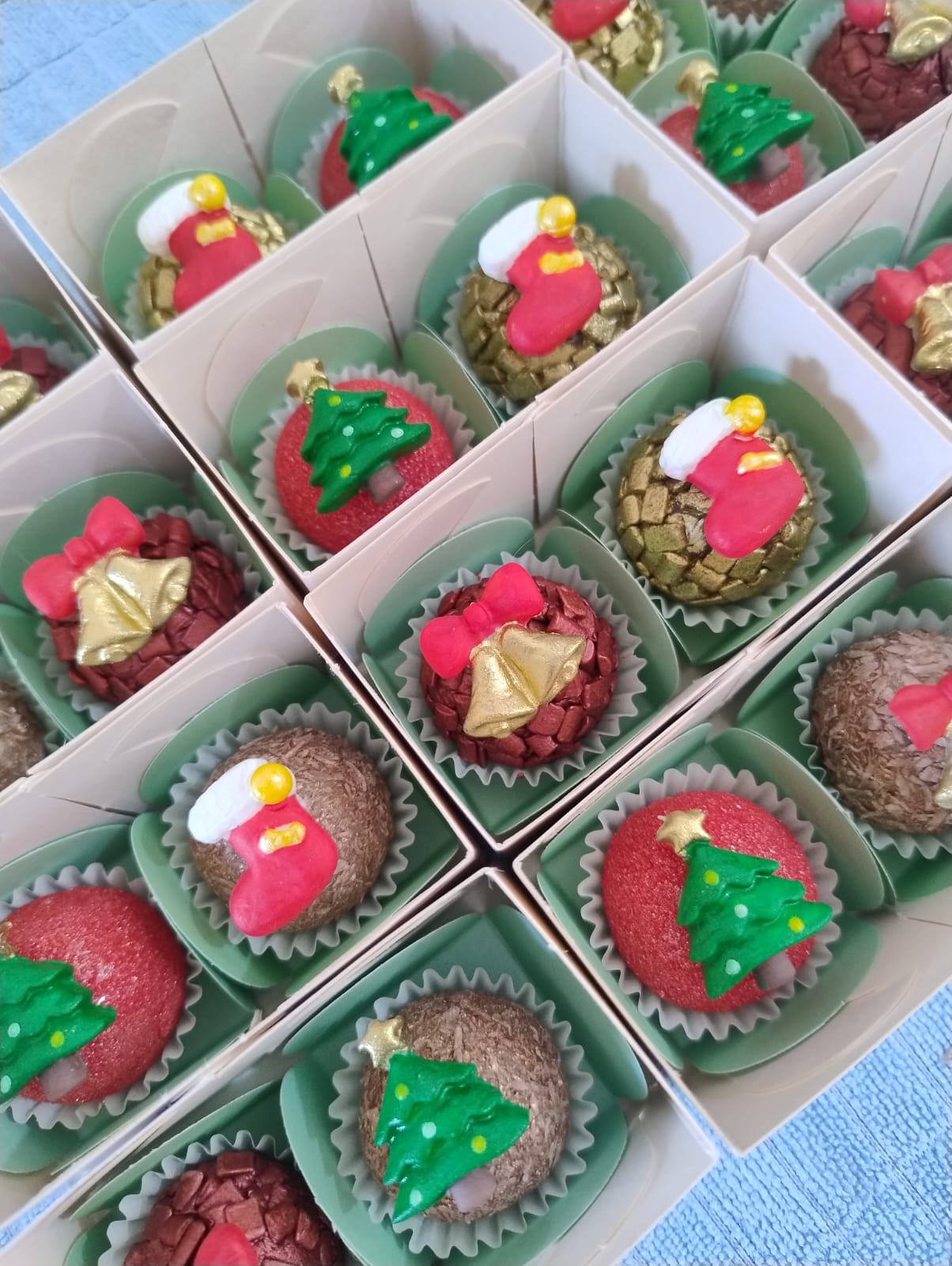 Brigadeiros Natalinos
